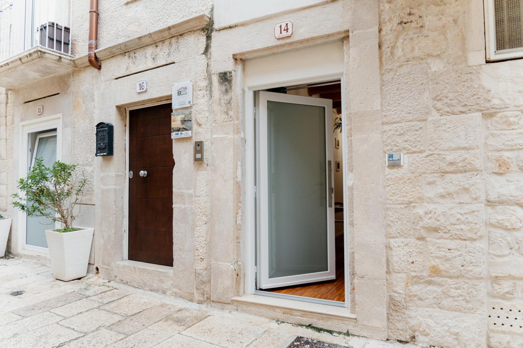 Nell'Antico Borgo B&B Molfetta Exterior photo